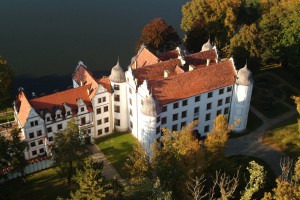 Luftaufnahme Schloss Podewils