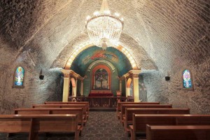 Wieliczka-Kirche unter der Erde. Foto: Polnisches Fremdenverkehrsamt