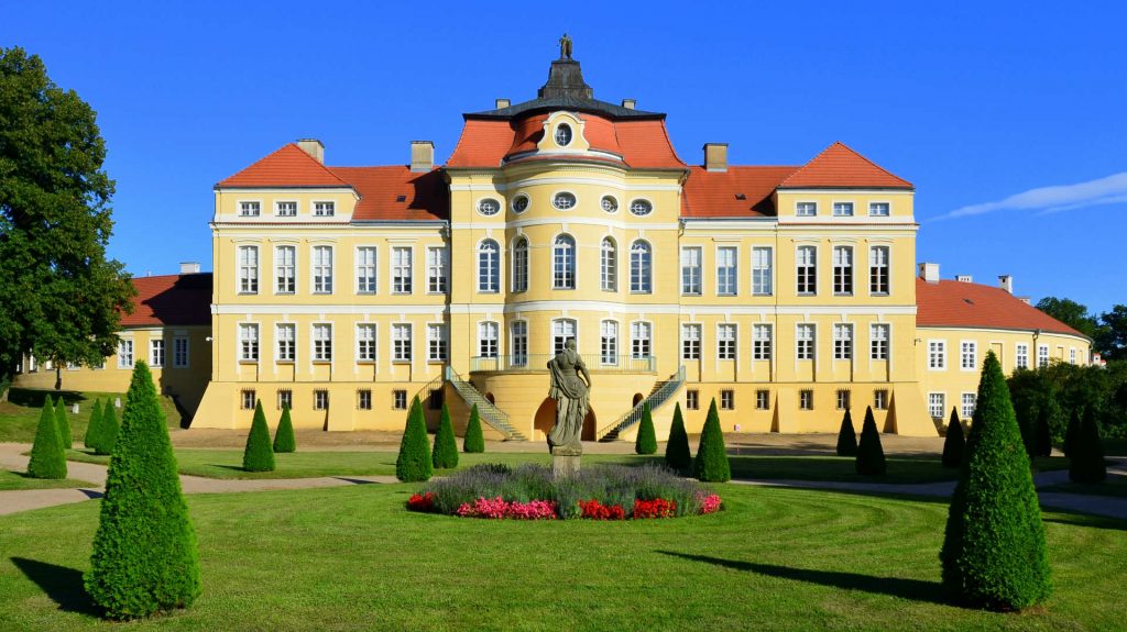 Zu sehen ist das Schloss Rogalin bei Posen, Bild: Bartosz MORĄG