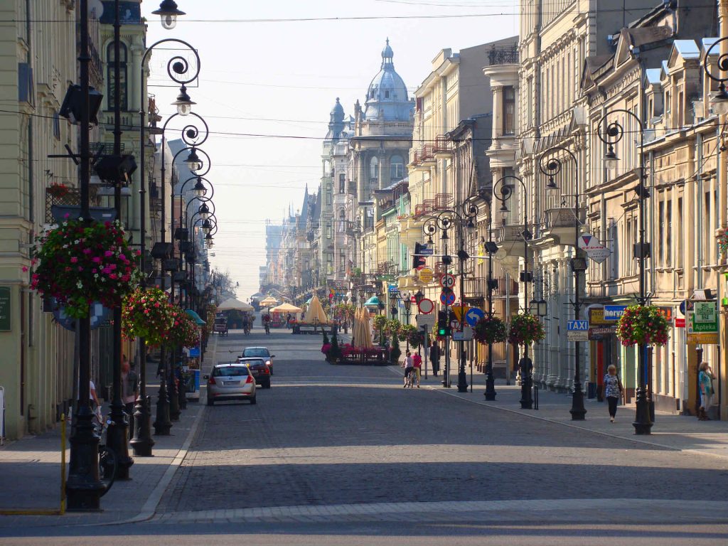 Zu sehen ist die Ulica Piotrkowska in Łódź, Bild: MAx-92