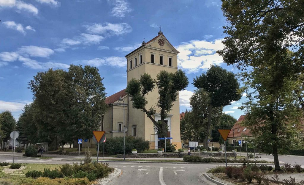 Zu sehen ist die Pfarrkirche in Lötzen, Bild: Lesnydzban
