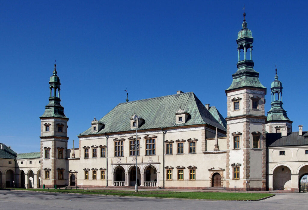 Zu sehen ist der Bischofspalast von Kielce, Bild: Jakub Hałun