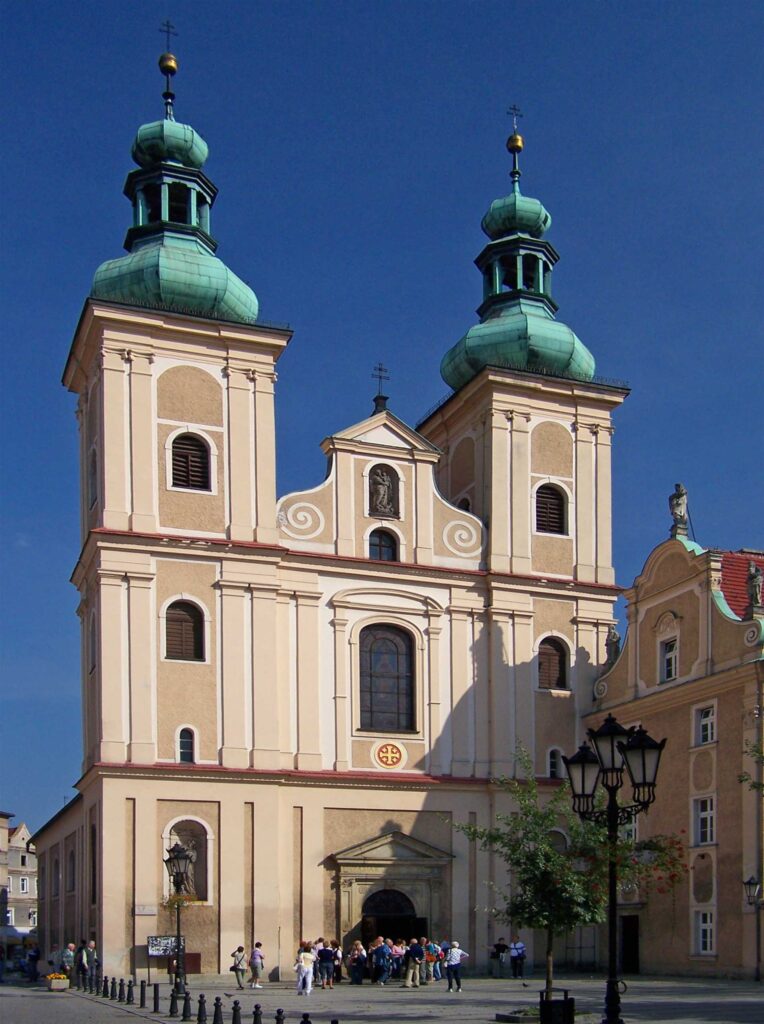 Zu sehen ist die Minoritenkirche Sankt Maria in Glatz, Bild: Lestat (Jan Mehlich)